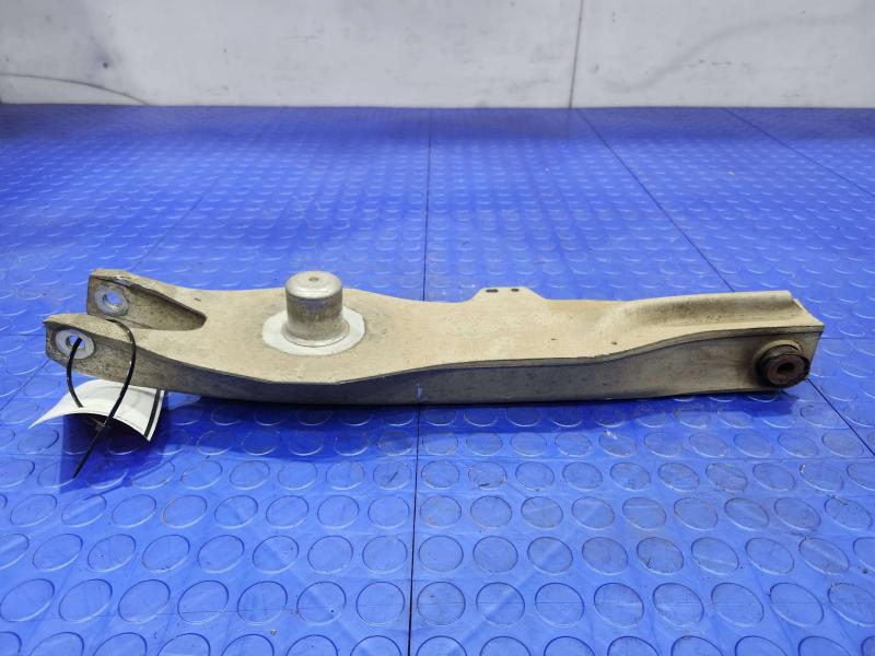 2009 Chevrolet Malibu Lower Control Arm Rr
