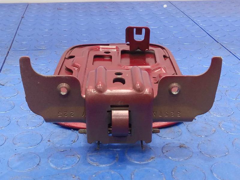 2012 Jeep Grand Cherokee Fuel Tank Door