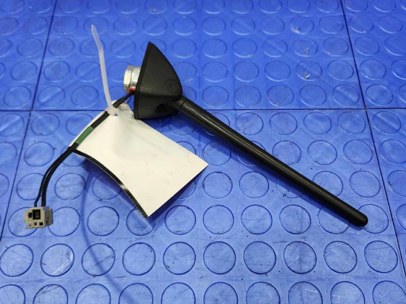 2008-2012 Subaru WRX Wagon Satellite Radio Antenna Assembly OEM 86321FG800