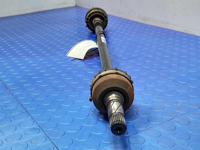 2018 Volvo S90 Axle Shaft