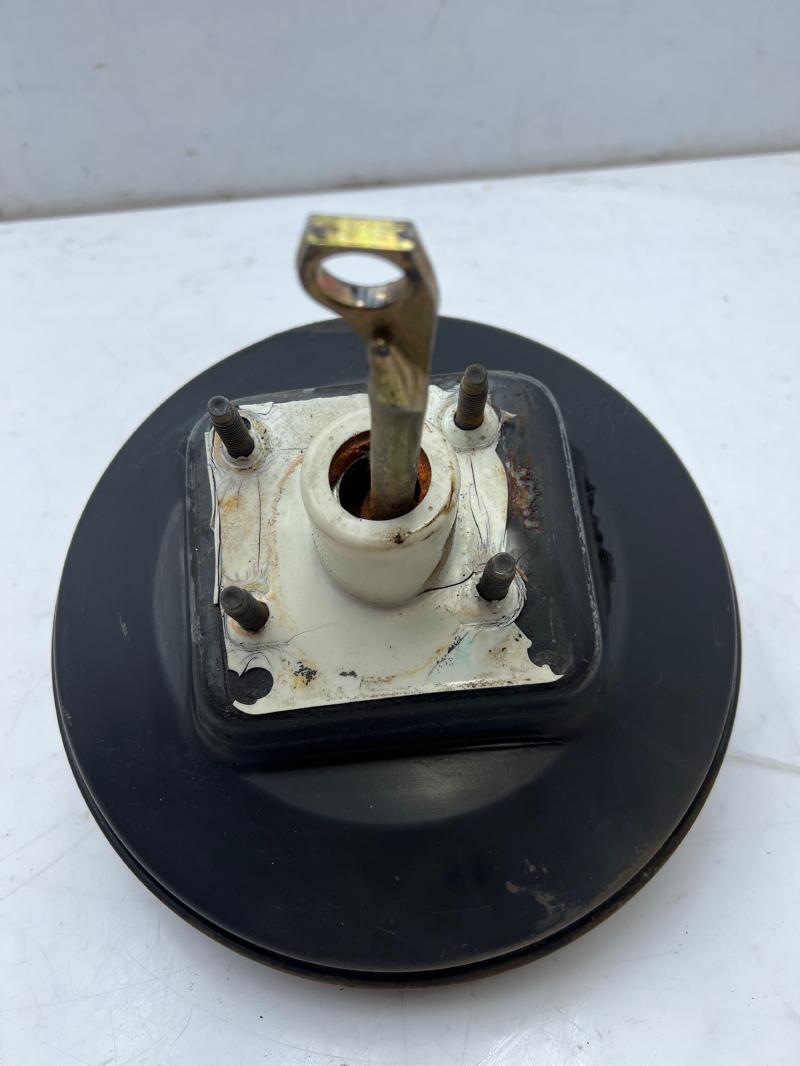 1989 - 1993 Ford F150 Bronco Power Brake Booster OEM E9TZ2005B