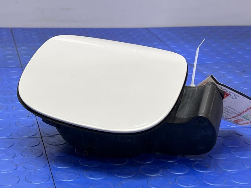2012 Volvo XC60 Fuel Tank Door