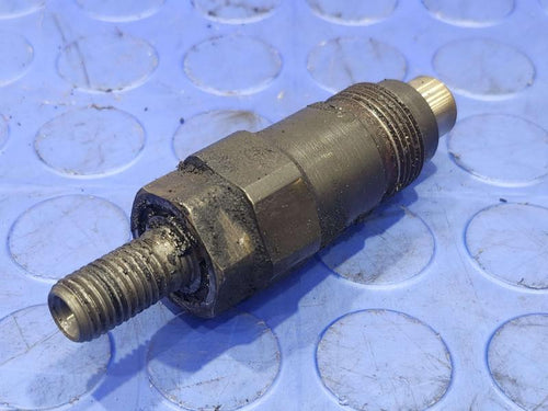 1988-1993 Isuzu NPR 3.9L Diesel OEM Fuel Injector Genuine Factory Original Part