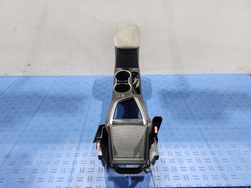 2017 Toyota Corolla Front Console