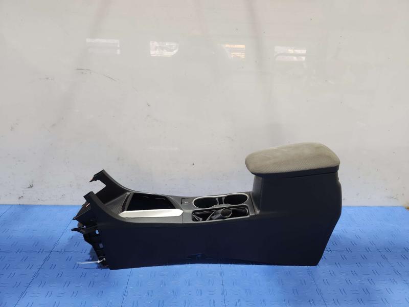 2017 Toyota Corolla Front Console