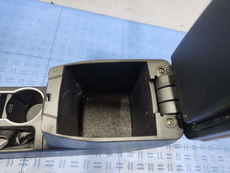 2017 Toyota Corolla Front Console