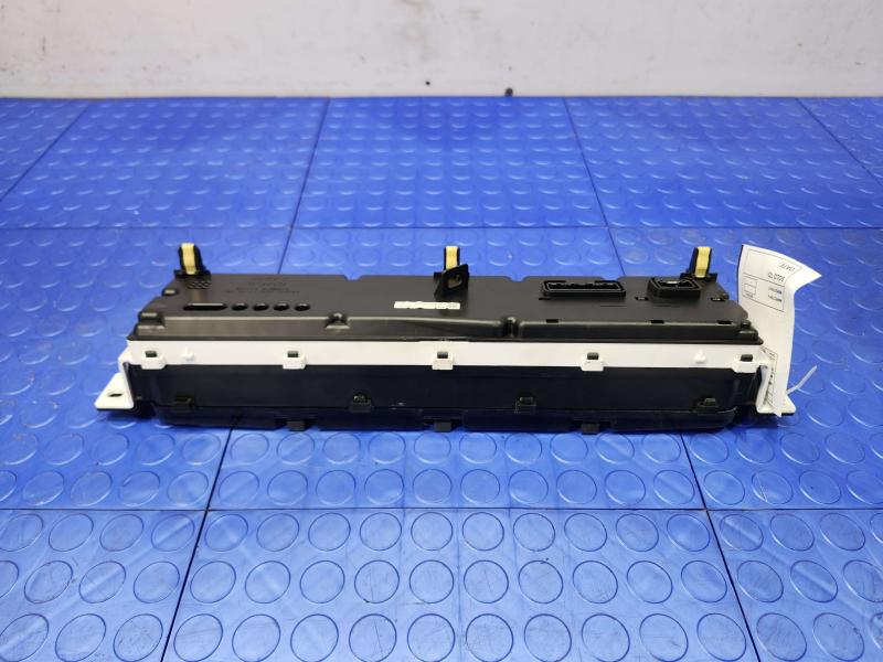 2015 Toyota Prius Speedometer