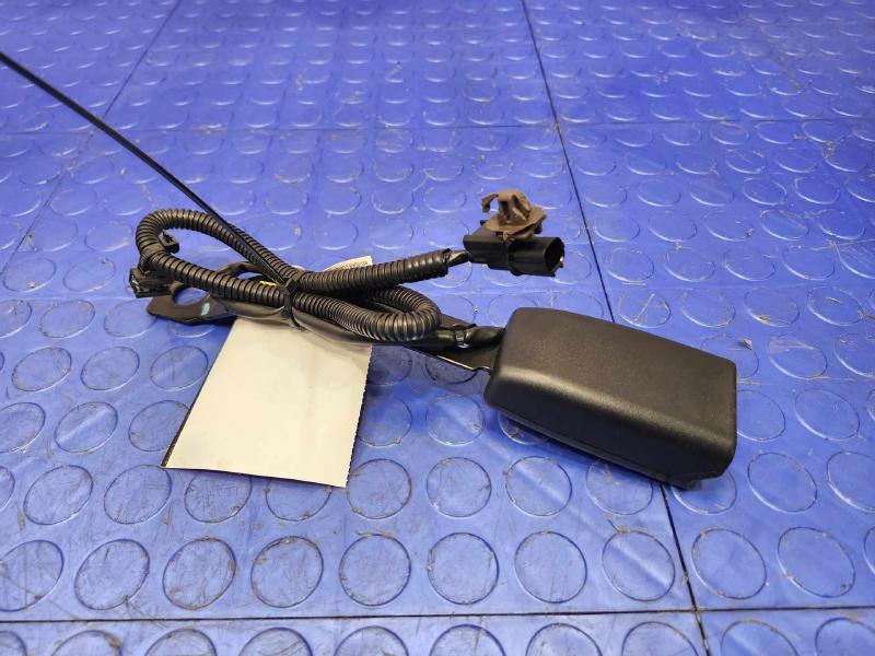 2017 Subaru Legacy Front Seat Belt