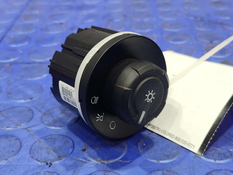 2013 Ford F-150 Headlight Switch (Dash Mtd)