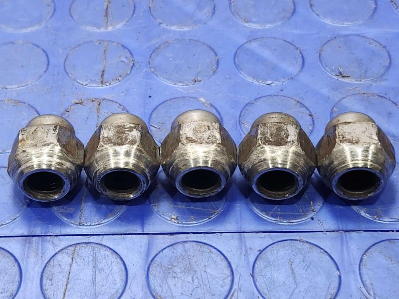 2012 Mazda Mazda5 Lug Nuts