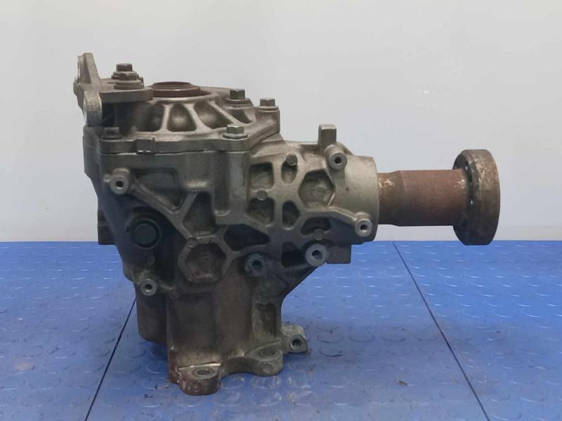 2016 Volvo XC90 Transfer Case Assembly Genuine OEM Part 360125181