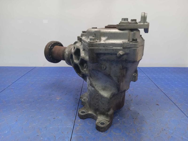 2016 Volvo XC90 Transfer Case Assembly Genuine OEM Part 360125181