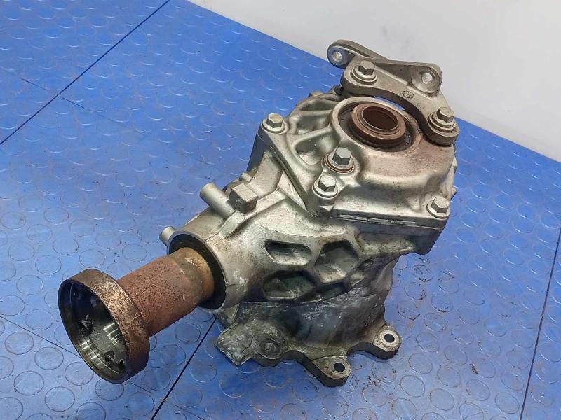2016 Volvo XC90 Transfer Case Assembly Genuine OEM Part 360125181