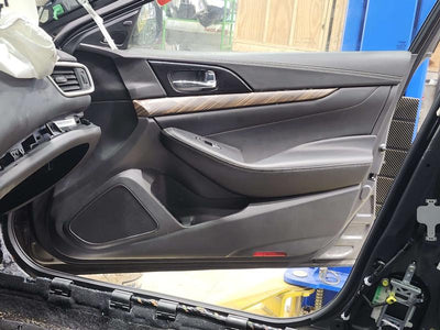 2018 Nissan Maxima Front Door Trim Panel
