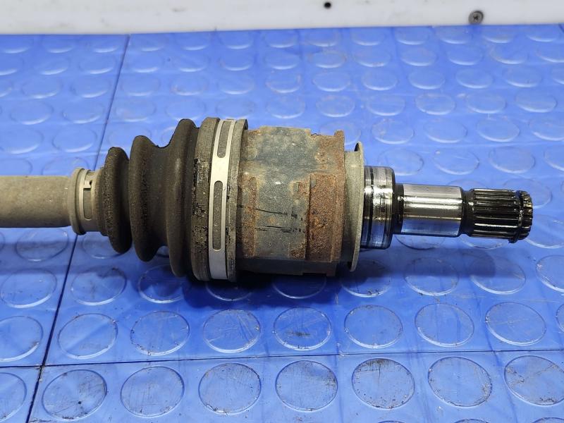 2014 Toyota RAV4 Axle Shaft