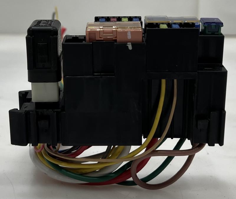 2017 Nissan Frontier Engine Fuse Box
