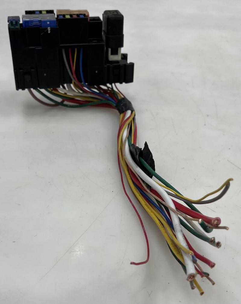 2017 Nissan Frontier Engine Fuse Box