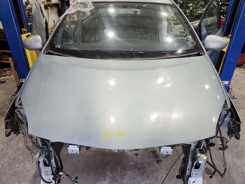 2013 Toyota Prius Hood