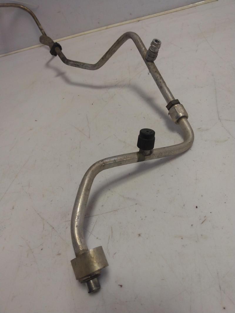 2002 GMC Sierra 2500 Air Conditioner Hose