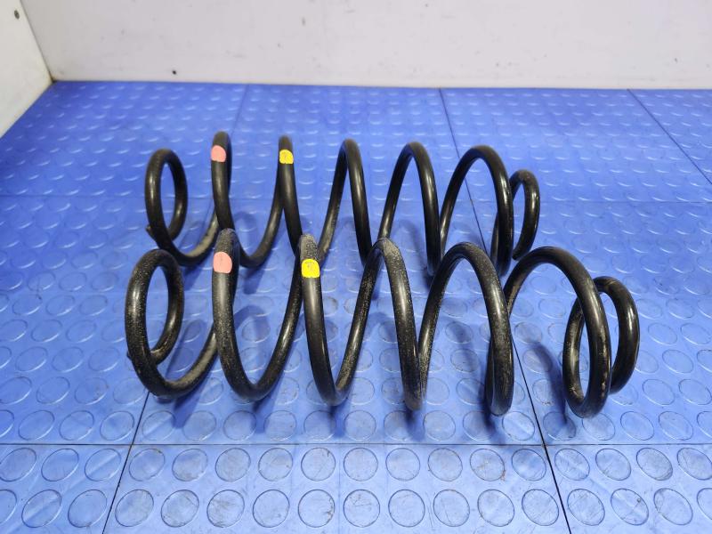 2013 Toyota Prius Coil/Air Spring