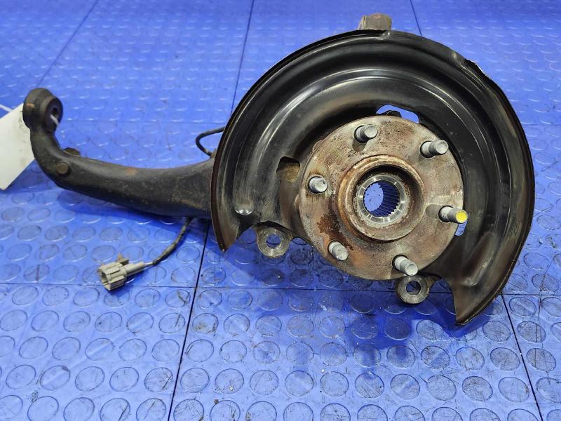 2014 Nissan Frontier Spindle Knuckle Front