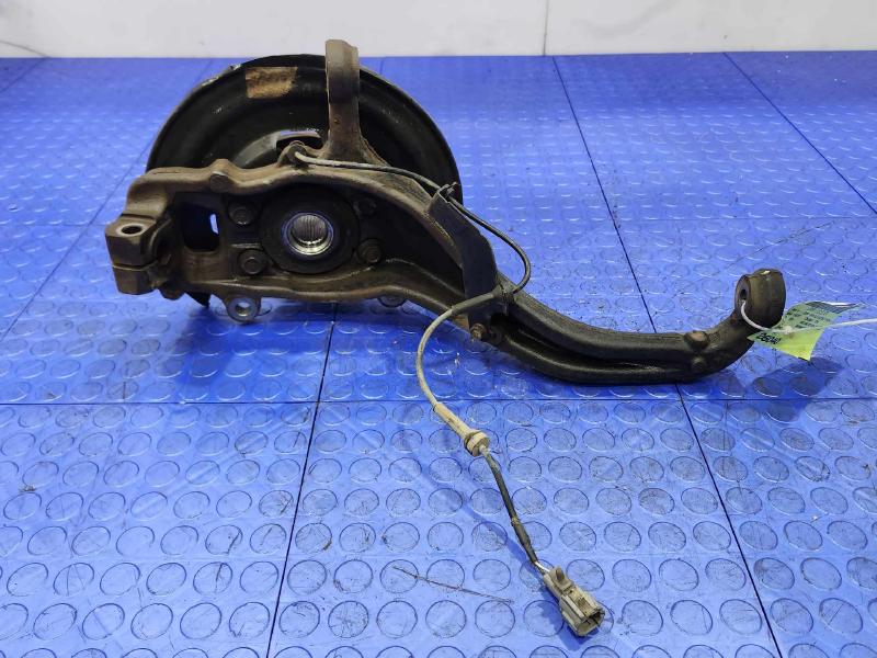 2014 Nissan Frontier Spindle Knuckle Front