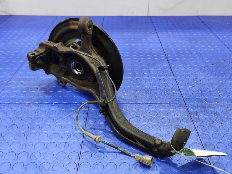 2014 Nissan Frontier Spindle Knuckle Front