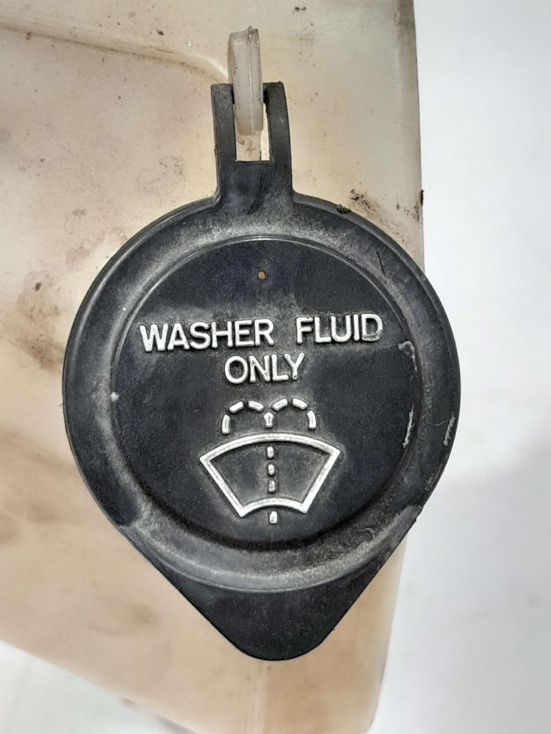 1991 - 1995 Toyota Previa Windshield Washer Fluid Reservoir OEM 8531528130