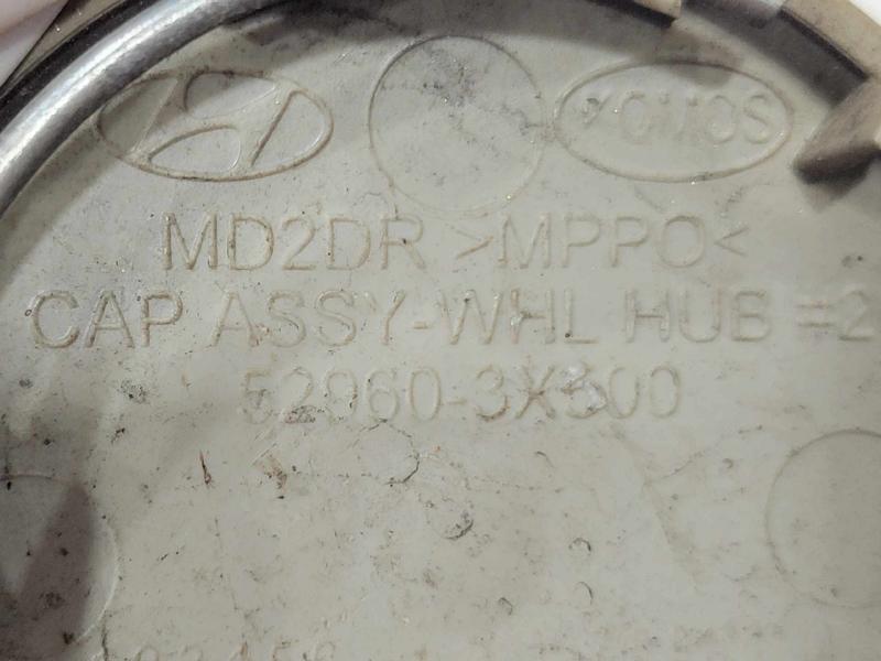 2016 Hyundai Elantra Center Cap