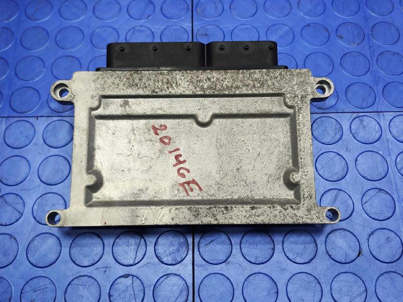 2012 Volvo XC60 Engine/Motor Brain Box