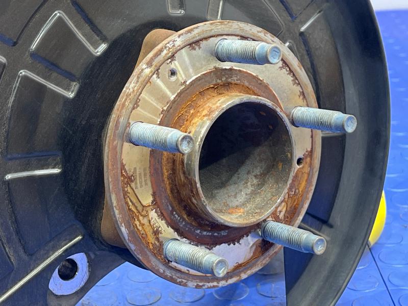 2020 GMC Terrain Rear Knuckle/Stub Axle