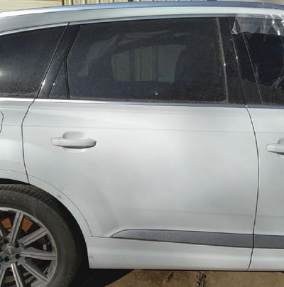 2018 Audi Q7 Rear Door