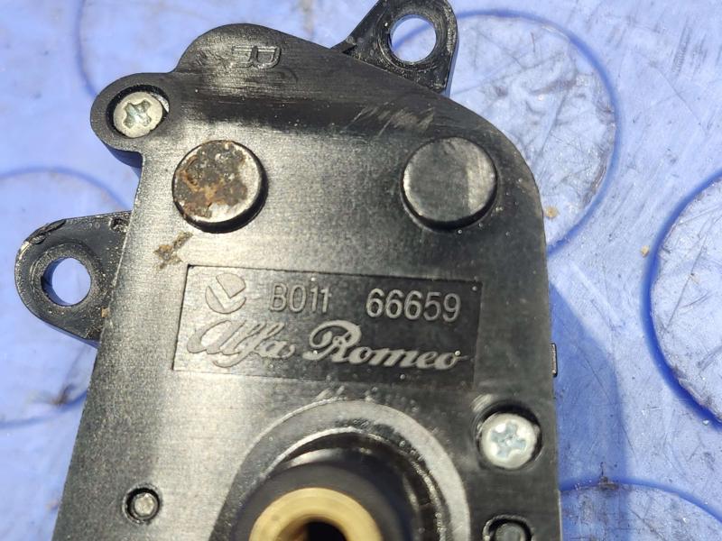 2018 Alfa Romeo Giulia Combination Switch