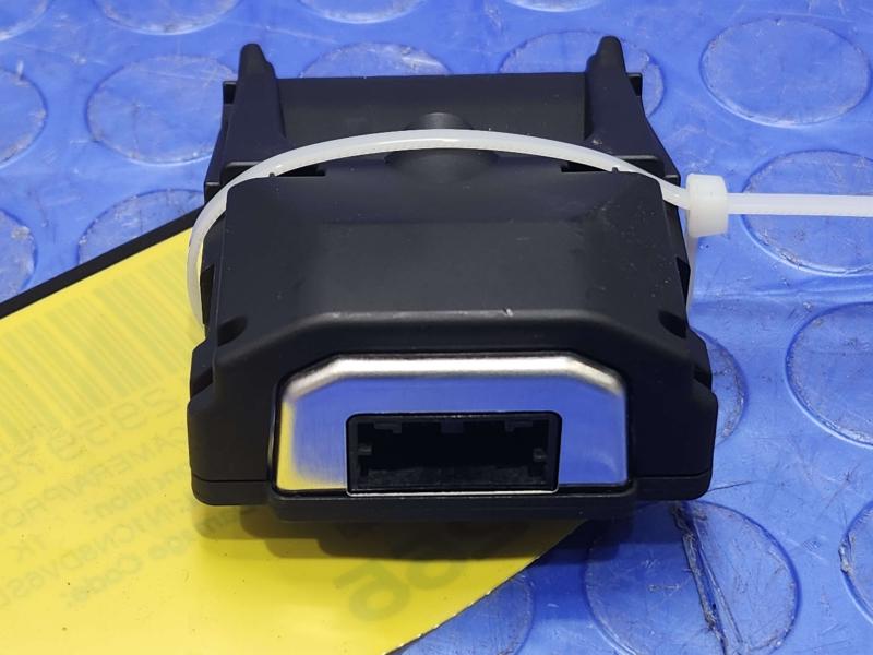 2025 Nissan Versa Camera/Projector