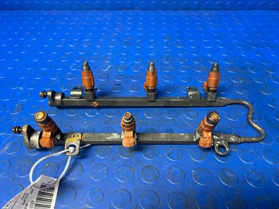 2000-2005 Mitsubishi Eclipse 3.0L 6 Cyl Fuel Rail w/ Six Injectors OEM MD319791