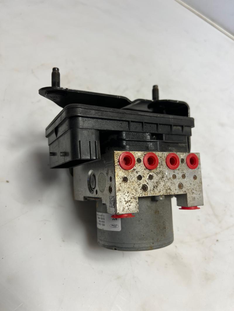2016 - 2019 Ford Explorer ABS Pump Modulator Assembly OEM HB532C405AC