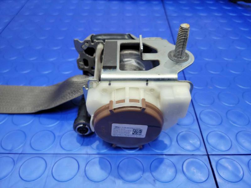 2016 Ford F-150 Front Seat Belt