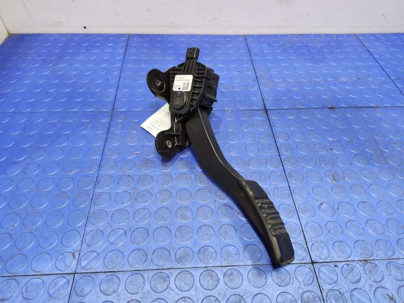 2014 Ford Mustang Pedal Assembly