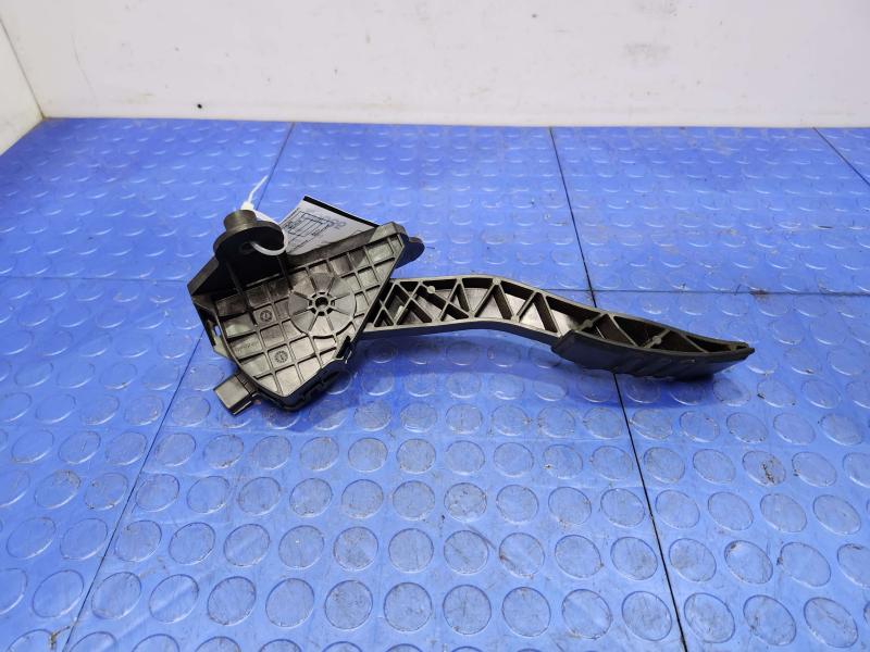 2014 Ford Mustang Pedal Assembly