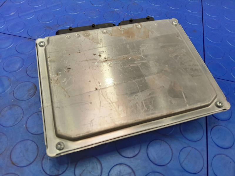 2006 Audi A4 Engine/Motor Brain Box