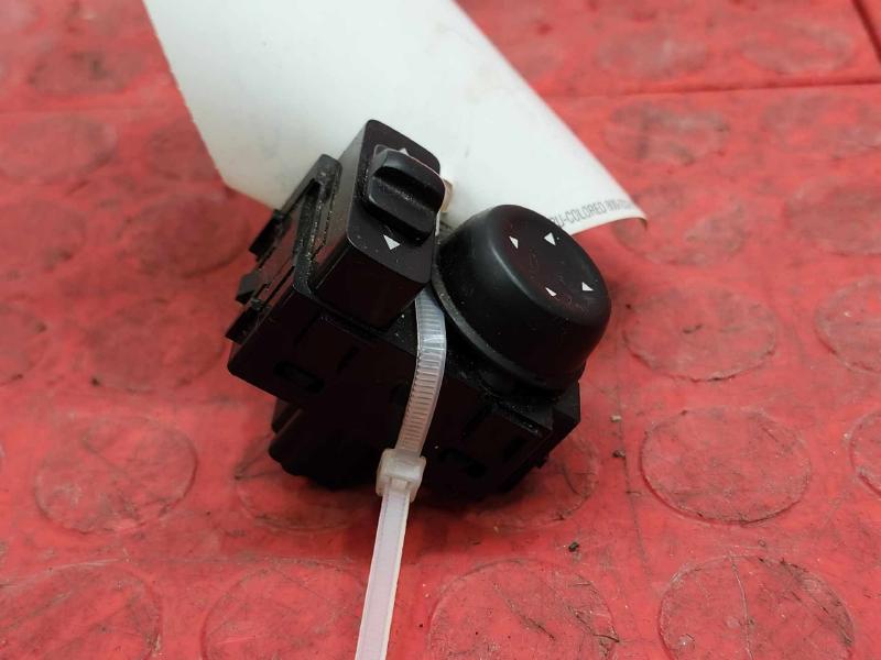 2020 Nissan Sentra Door Switch Front
