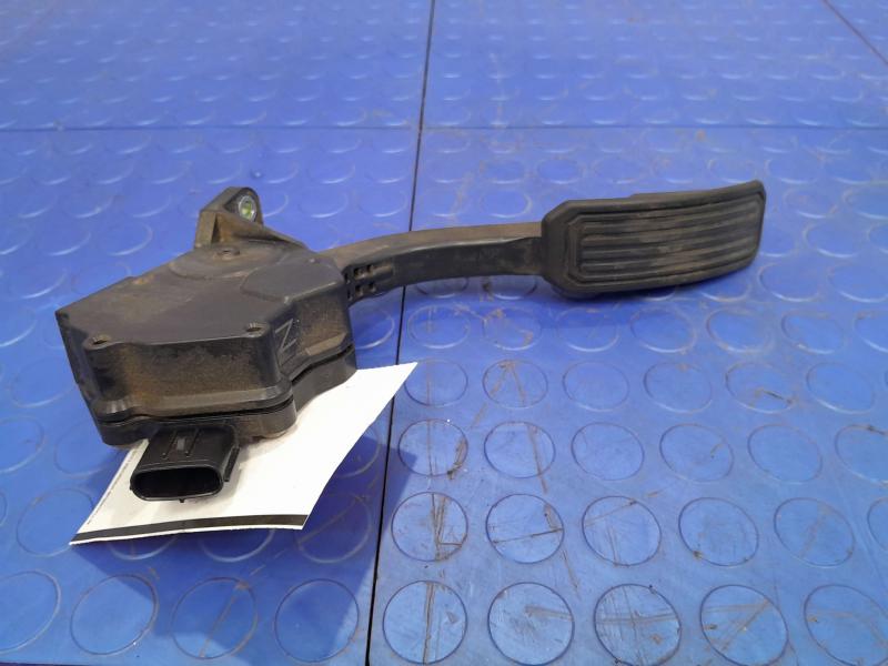 2010-2012 Toyota Prius 1.8L Accelerator Pedal Assembly Genuine OEM 78110-12010