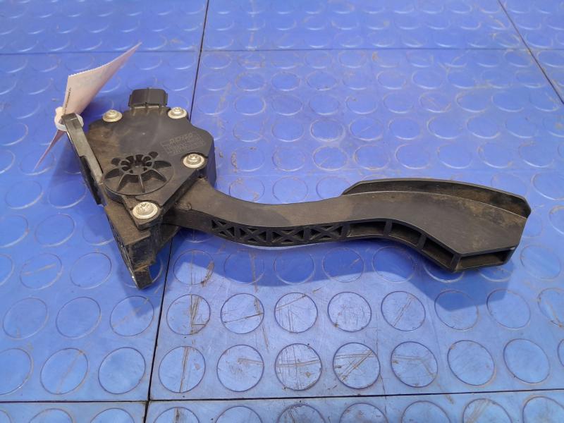 2010-2012 Toyota Prius 1.8L Accelerator Pedal Assembly Genuine OEM 78110-12010