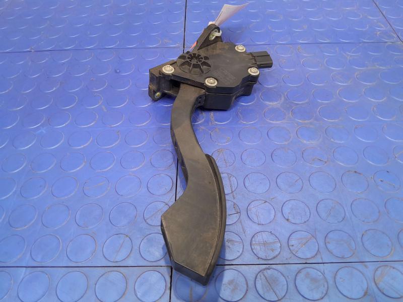 2010-2012 Toyota Prius 1.8L Accelerator Pedal Assembly Genuine OEM 78110-12010