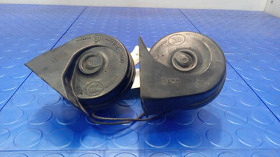 2012-2014 Ford Focus Dual Note Horn Assembly Genuine OEM Part CM5Z13832A