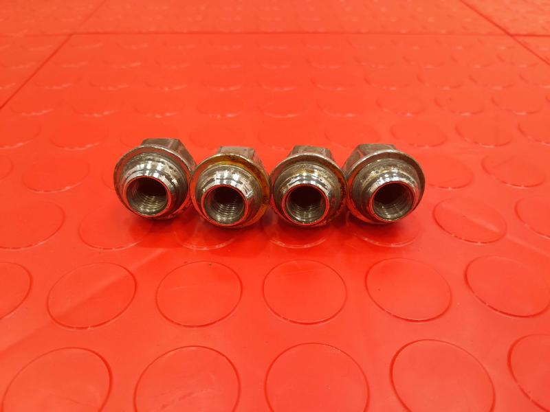 2012 Kia Forte Lug Nuts