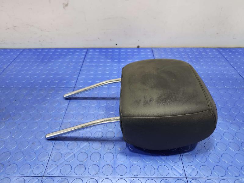 2020 Land Rover Discovery Sport Headrest