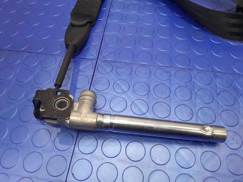 2017 Lincoln MKC Front Seat Belt