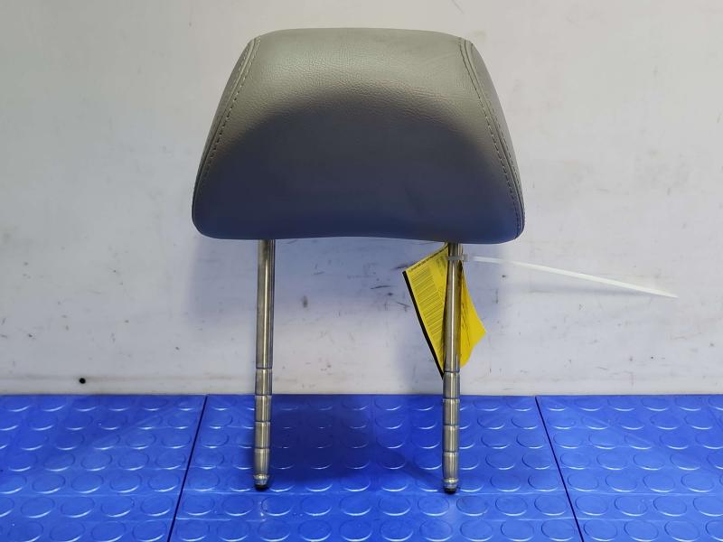 2005 Volkswagen Jetta Headrest