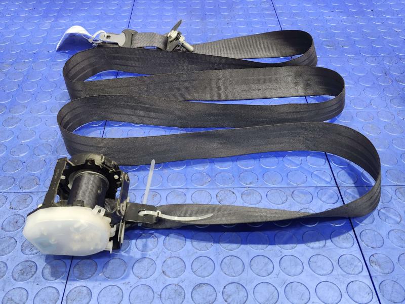 2011 Honda Pilot Rear Seat Belt